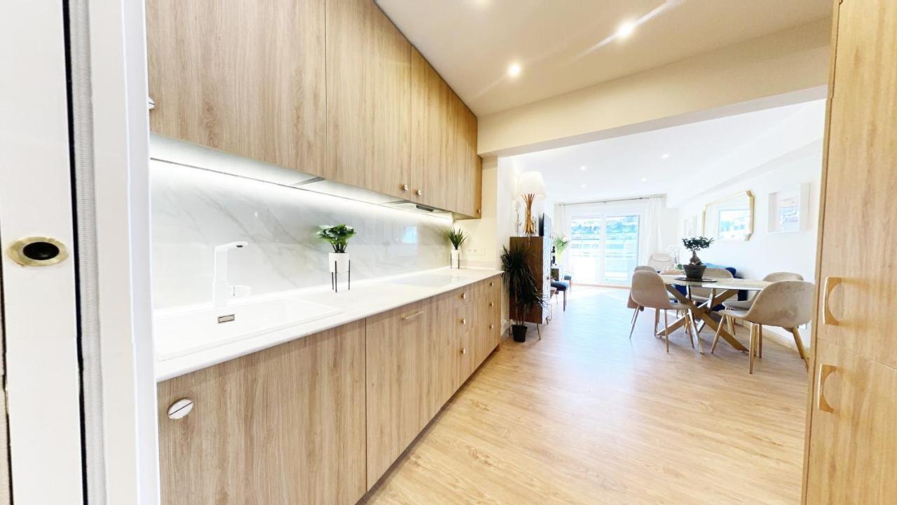 Paradise Luxurious Flat, Free Parking, 3 Double Rooms, Terrace, Jacuzzi, Fully Renovated San Sebastián Exterior foto