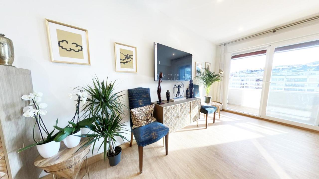 Paradise Luxurious Flat, Free Parking, 3 Double Rooms, Terrace, Jacuzzi, Fully Renovated San Sebastián Exterior foto